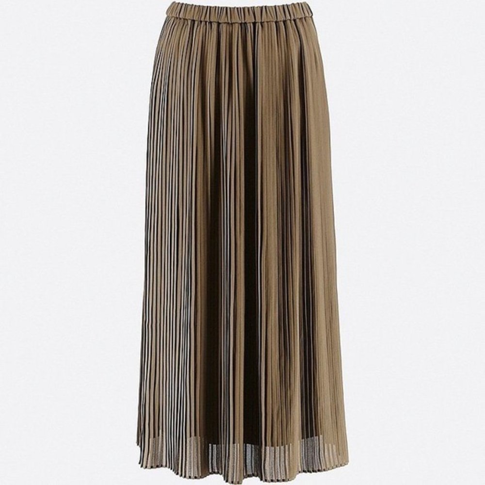 Uniqlo Pleated Chiffon Skirt Olive Green - Medium